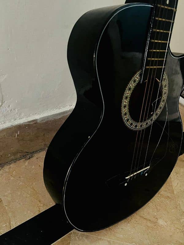 guitar (urgent sale) 1