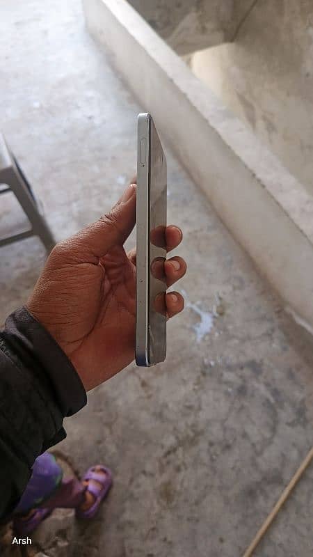 Oppo F11 condition 10/10 3