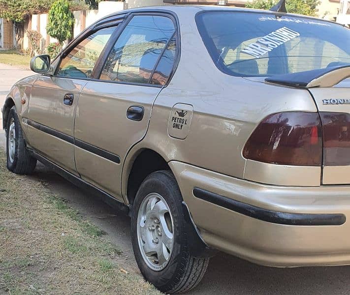 Honda Civic EXi 1997 3