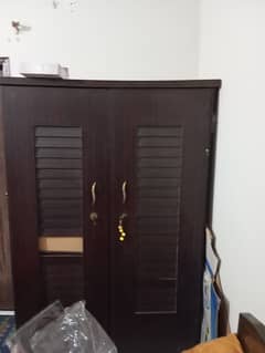 2 door wardrobe