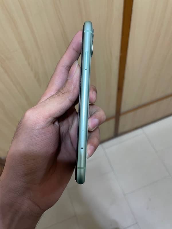 IPhone 11 64 gb non pta jv 3