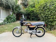 Honda CD 70 2022Model original bike condition best for 2023and 2024