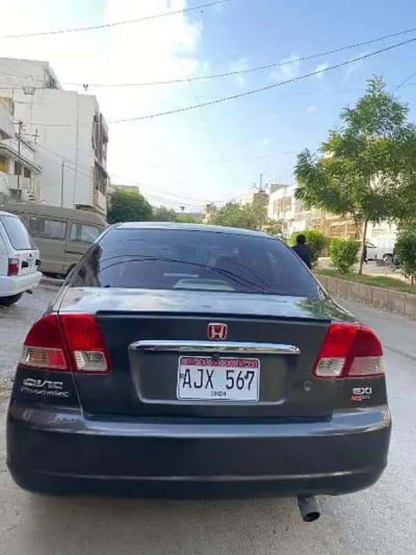 Honda Civic EXi 2005 10