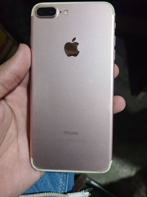 iphone 7 plus 256gb pta Approved 1