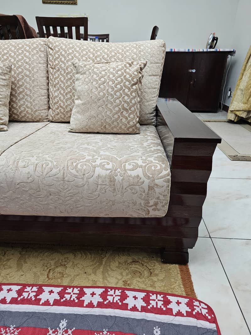 7 Seater Sofa Set with Tables 11