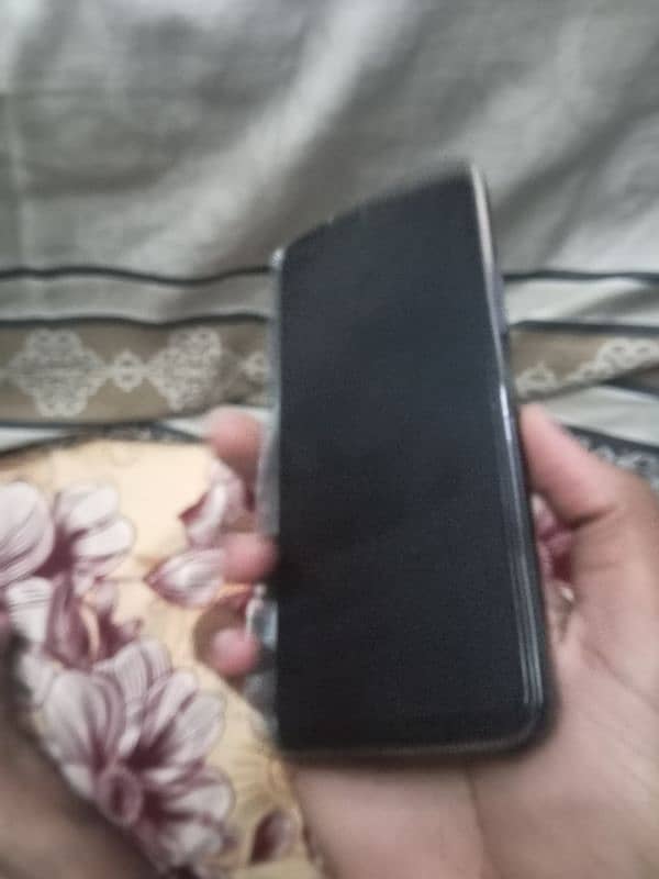 Vivo Y21 All oka hai koi issue nhi h exchange possible 0