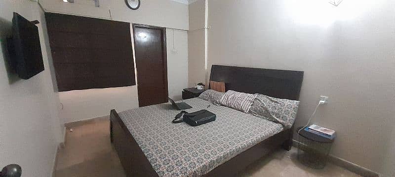 2 Bed DD Apartment for sale in Gulshan-e-iqbal Block-4 9