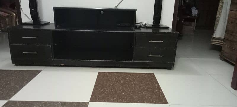 Tv unit 0