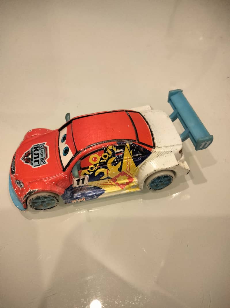 Disney cars - collectors pieces 15