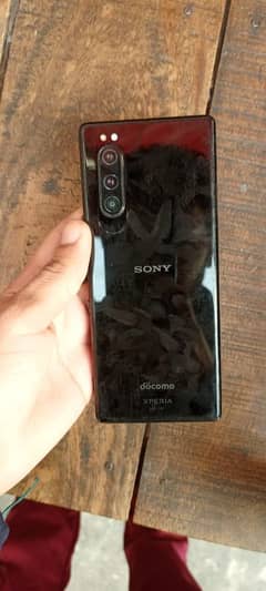 Sony Xperia 5