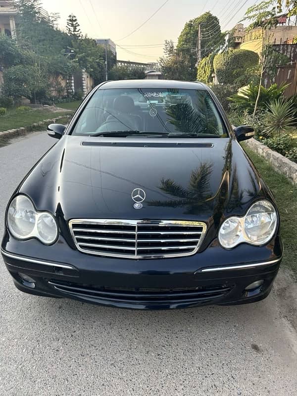 Mercedes C Class 2006 4