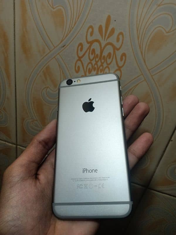 iPhone 6 16gb non-pta 10/10 1