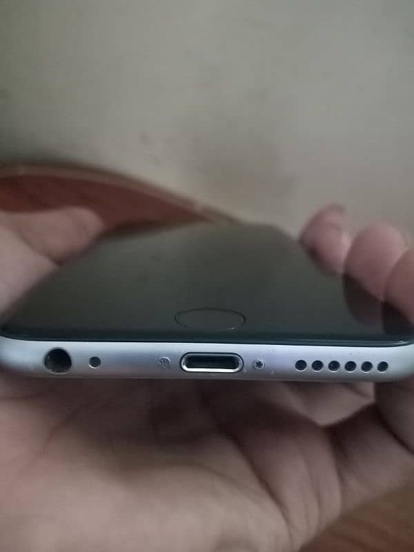 iPhone 6 16gb non-pta 10/10 2