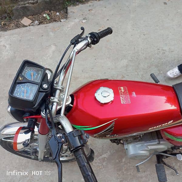 Honda 125 good condition 2