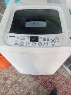 LG 7 kg automatic washing machine