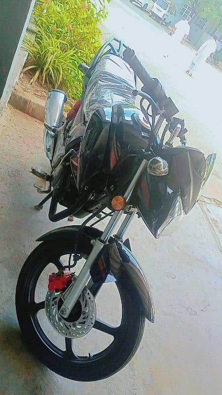 Honda 150cbF Bilkul new condition 3