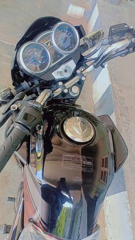 Honda 150cbF Bilkul new condition 4