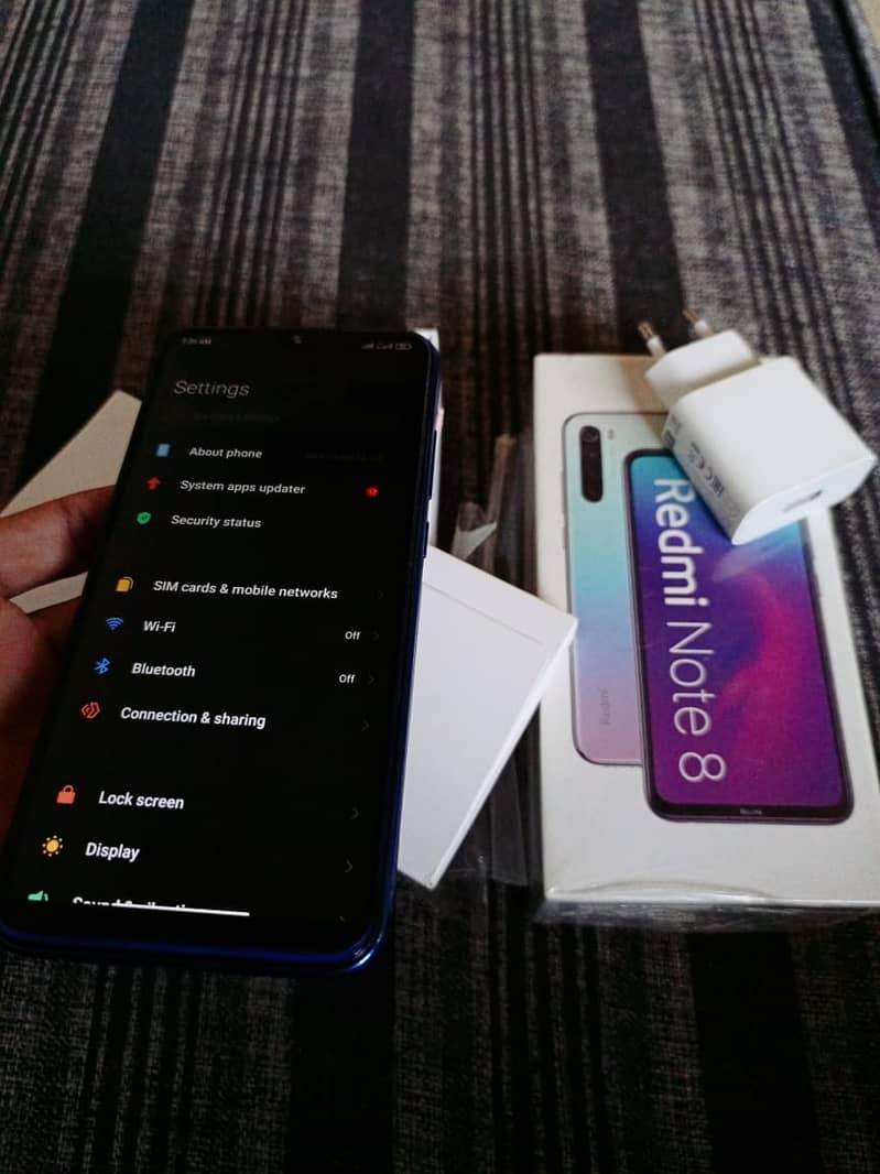 Redmi note 8 4gb 64gb with complete saman 100% sealed 1