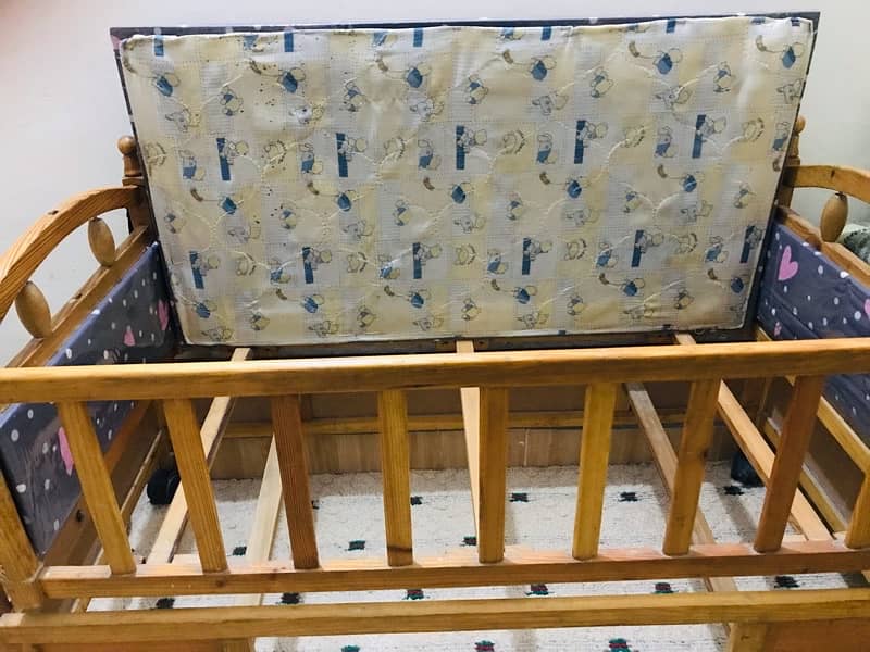 2 in 1 baby cot with swing function reinforced double sized sheet 5