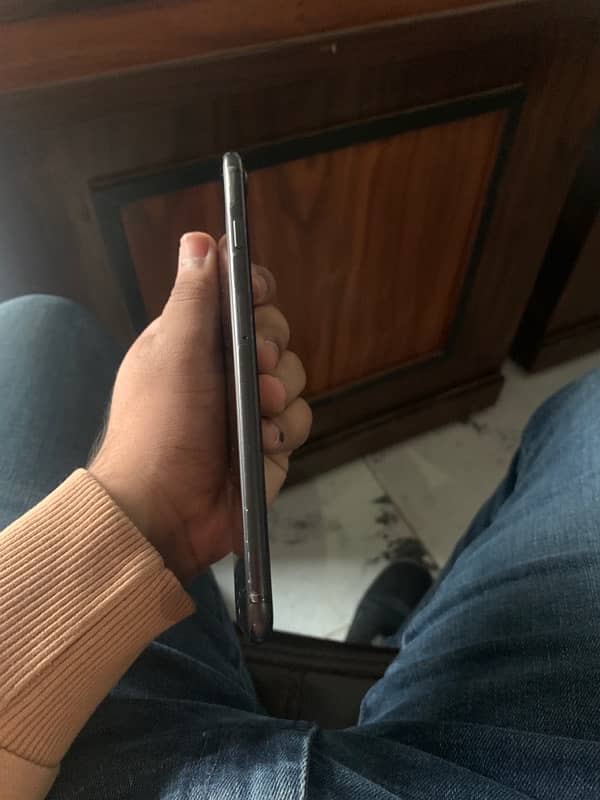 iphone 7+ 128 gb urgent sale 2