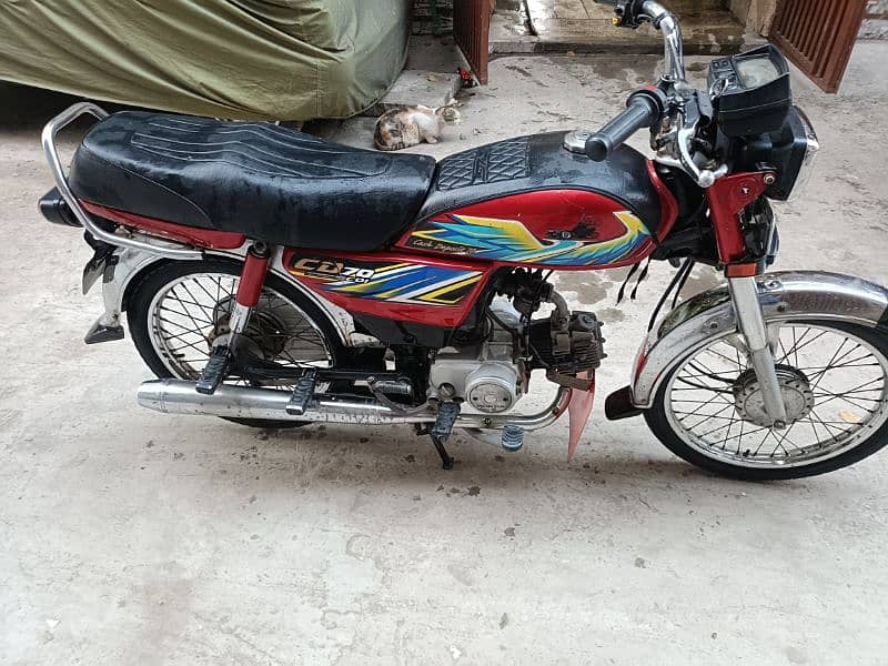 HONDA 70 IS GOOD CONDITION 5