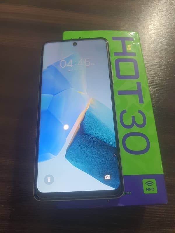 infinix Hot 30 8+8/128gb 1