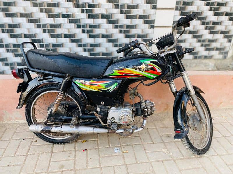 70cc bike uniuon star good cnndition 2019 10month no 03162823410 only 4