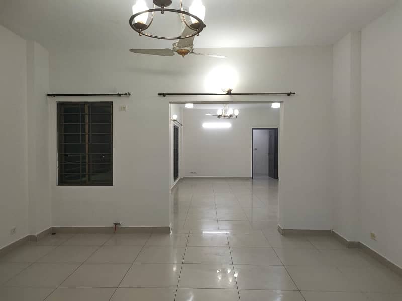 Open View 12 Marla 4 Bed Apartment on 3rd floor is Available for Rent In Askari-11 3