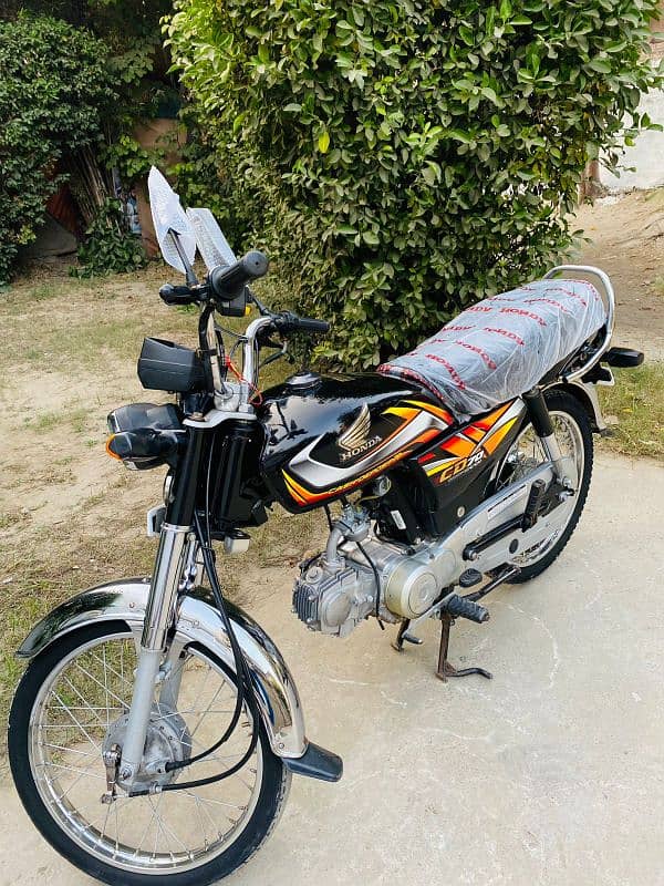 Honda CD 70 2022Model original bike condition best for 2023and 2024 8