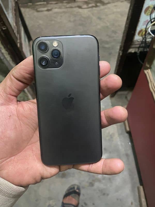 Iphone 11 pro 64 gb non pta sale exchange 9