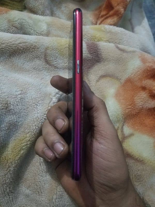 oppo F9 Original 4