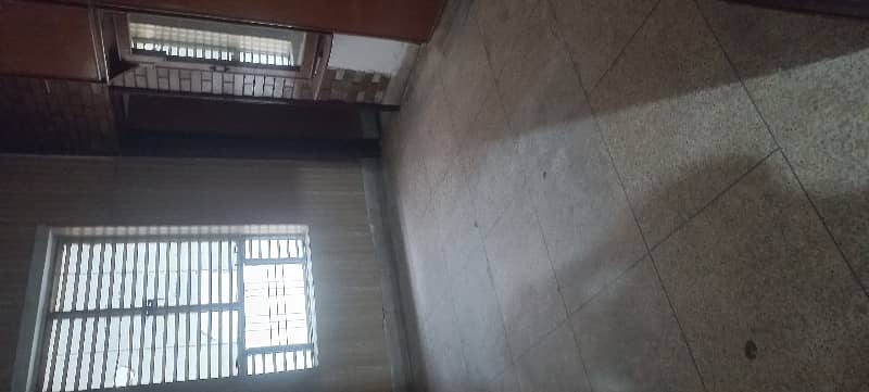 Double story house available for rent in mehran block allama iqbal town lahore 2