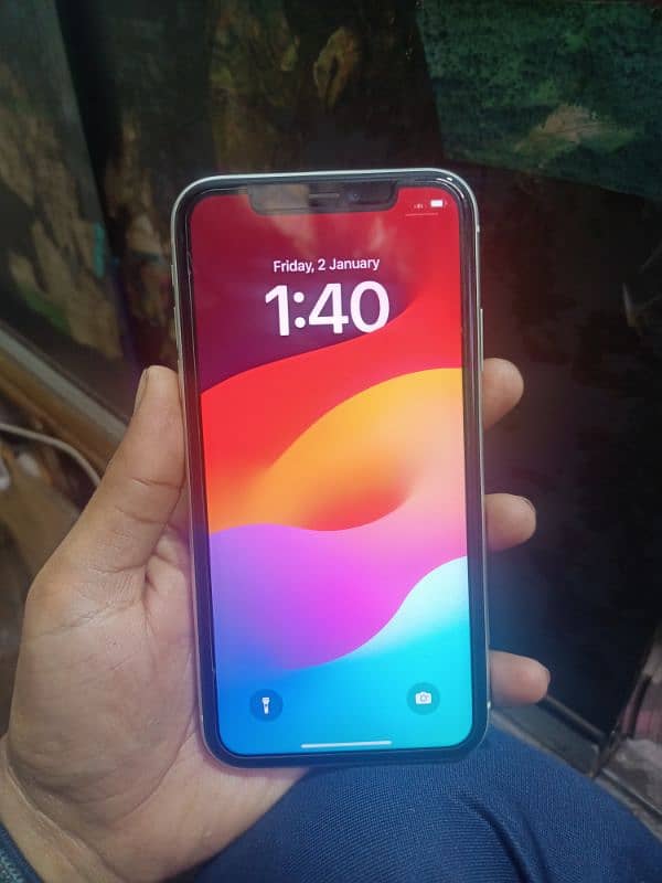 IPHONE 11 64GB NON. PTA 5