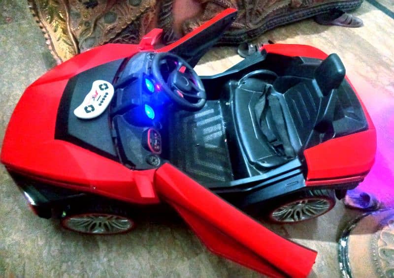 Ferrari kids imported car/music/Lights/baterry ok with remotecontrol 0