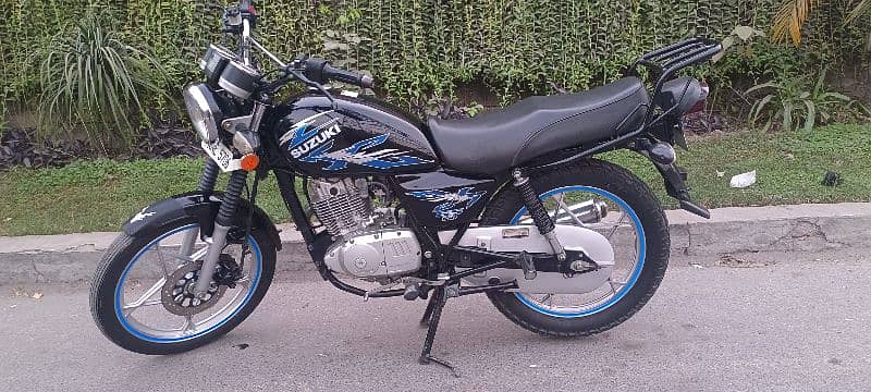 suzuki GS 2022 for sell 3