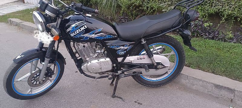 suzuki GS 2022 for sell 4