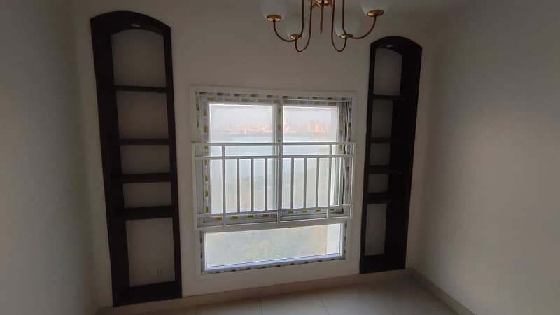 Com3 Luxury Duplex Apartment for Sale in Clifton Block 6 Karachi 5