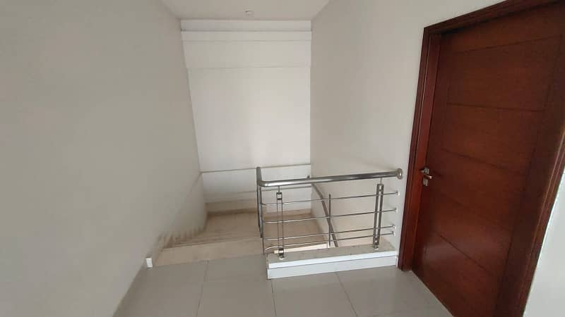 Com3 Luxury Duplex Apartment for Rent in Clifton Block 6 Karachi 7