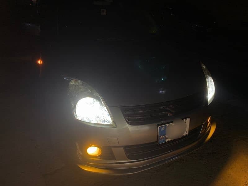 Suzuki Swift 2010 8