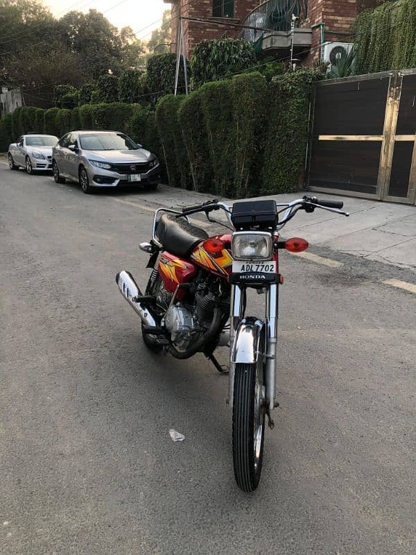 HONDA CG 125 Red 2021 Mint Condition Contact: 0300/4423/707 1