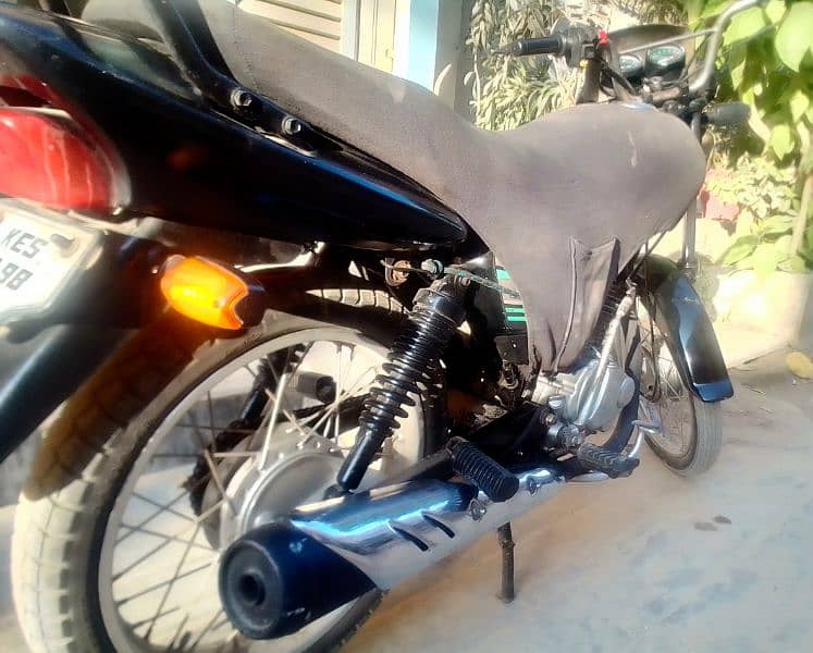 Super Power 125 Deluxe (Smooth Running) 0