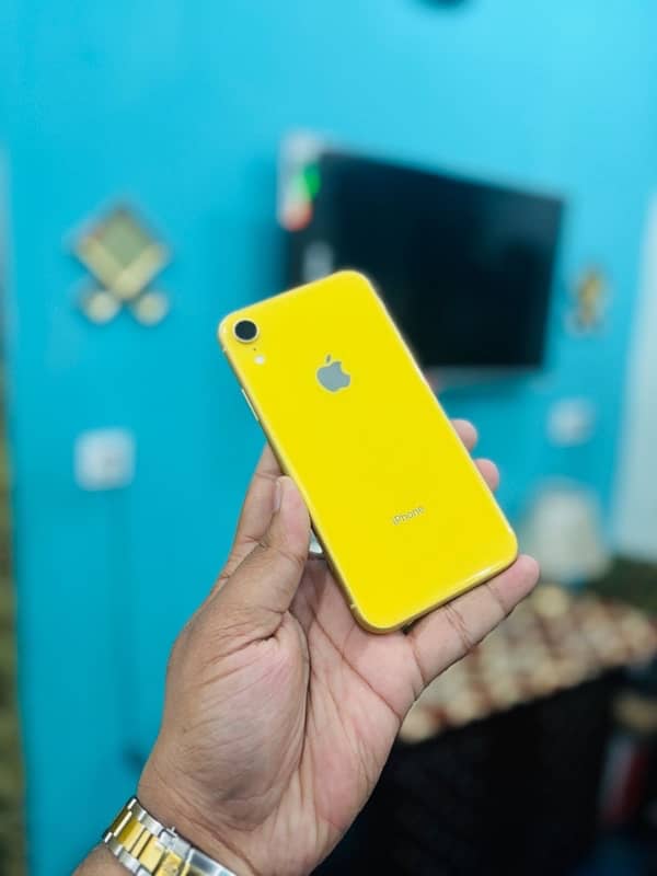 Iphone XR 64gb & 128gb & 256gb FU & JV 9