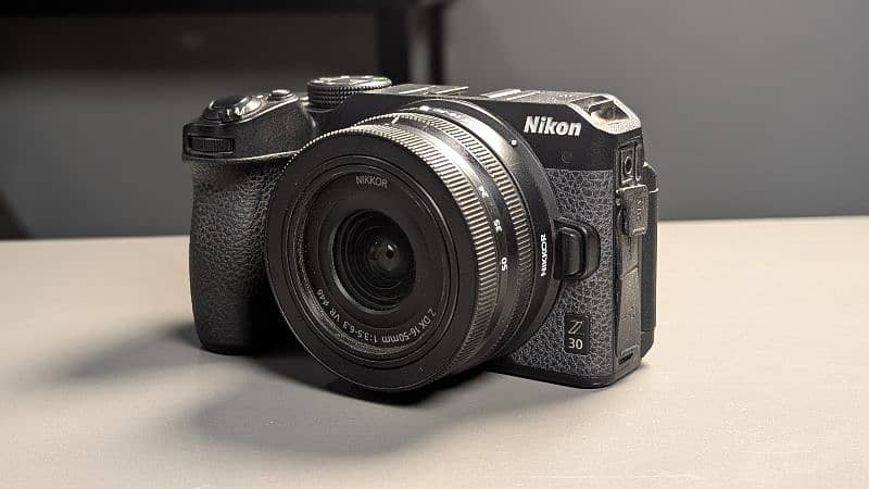 Nikon Z30 FOR SALE 10 MONTHS USED UNDER WARRENTY 6