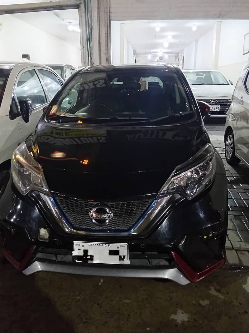 Nissan Note E Power 2017 Middle East 0