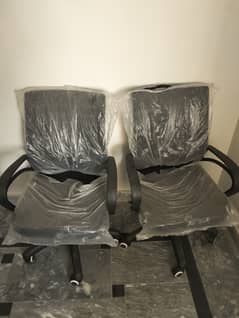 4 office chairs for computer work