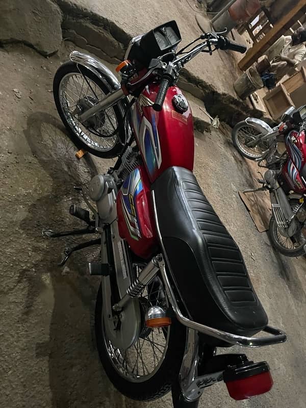 honda 125 2022 5