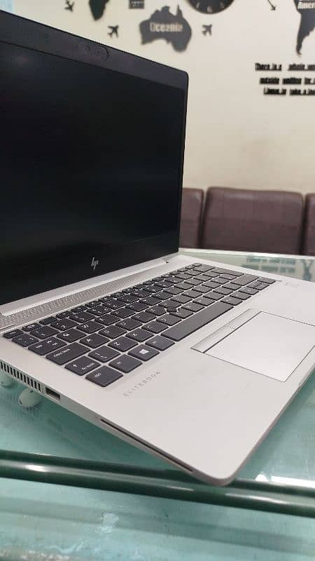 HP ELITEBOOK 830-G5 2