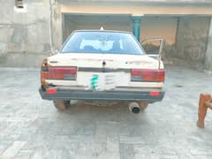 Nissan Sunny 1987