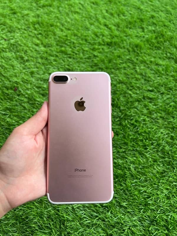 iPhone 7 Plus approved 128 gb 0