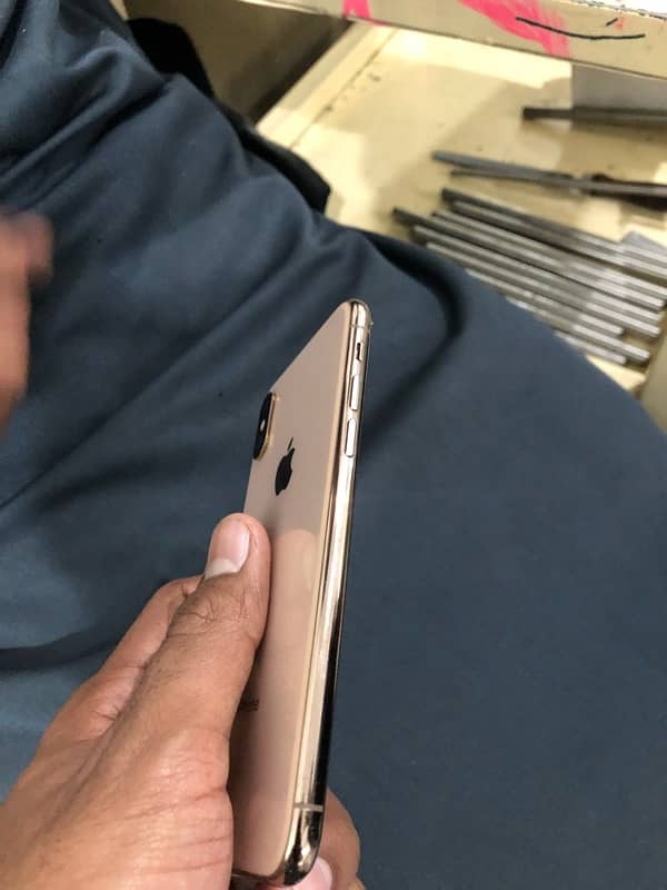 Iphone XS Non pta factory unlock 4